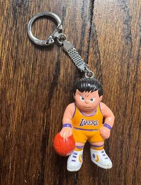 VINTAGE 1987 PVC Lil' Sports Brat NBA Los Angeles Lakers Basketball Keychain